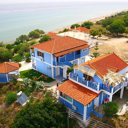 Blue House Apartments Vasilikí Екстериор снимка